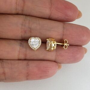 18K Gold Heart Stud Earrings